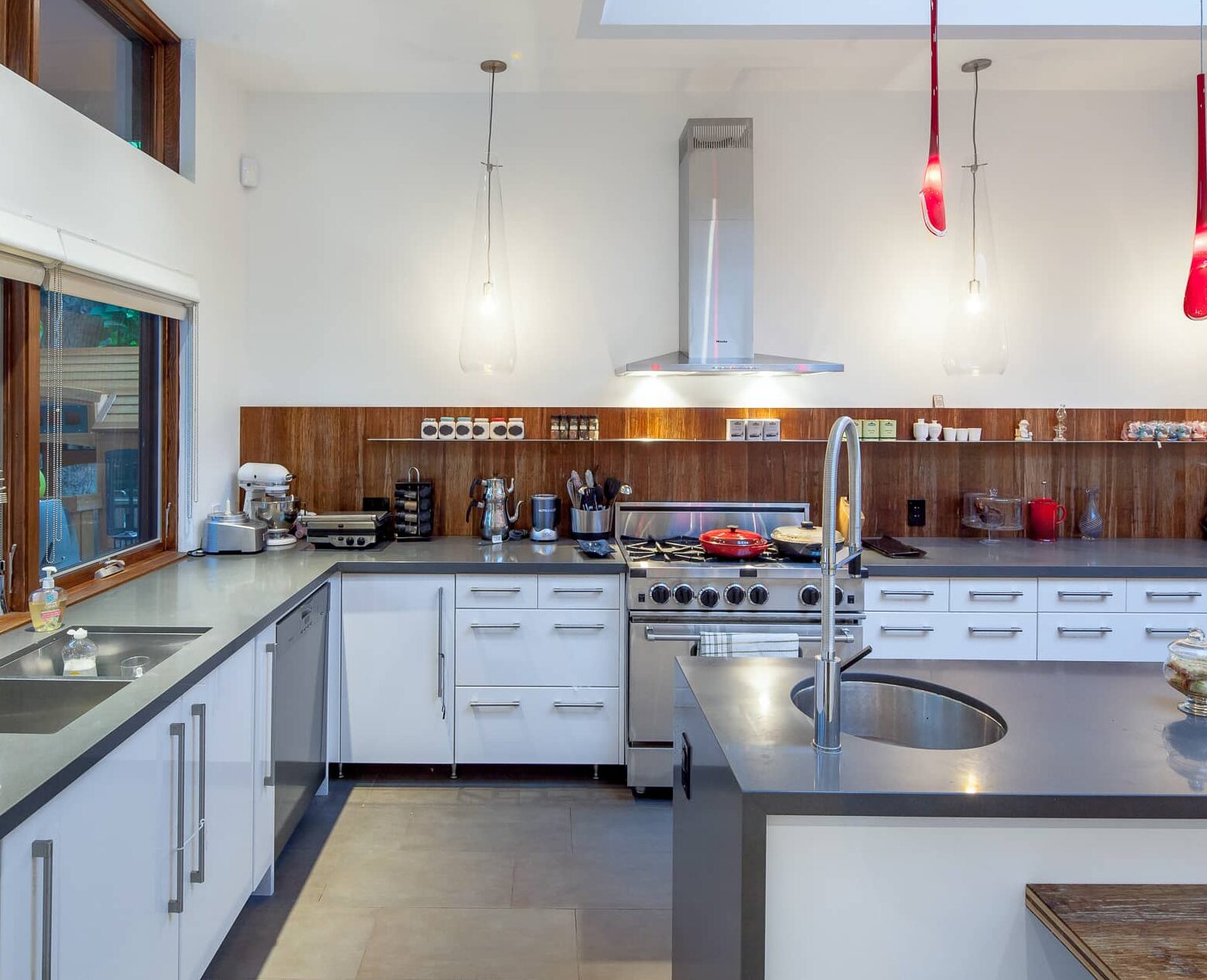 kitchen horizontal